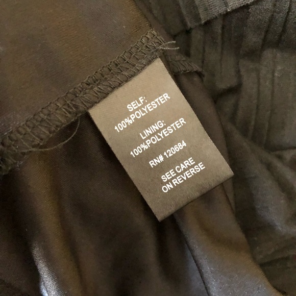 Women’s Black Pleated Skirt - Picture 5 of 5